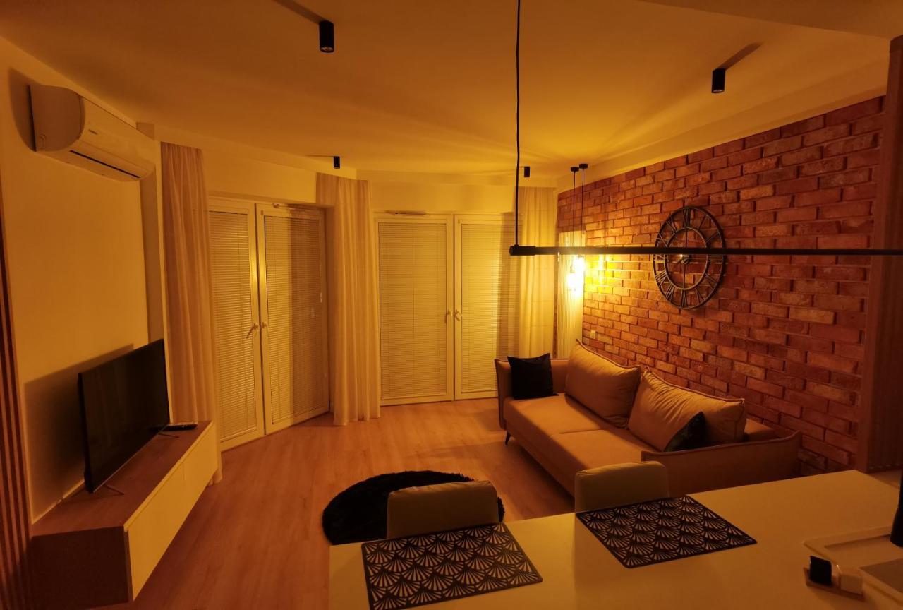Apartment Lakeview